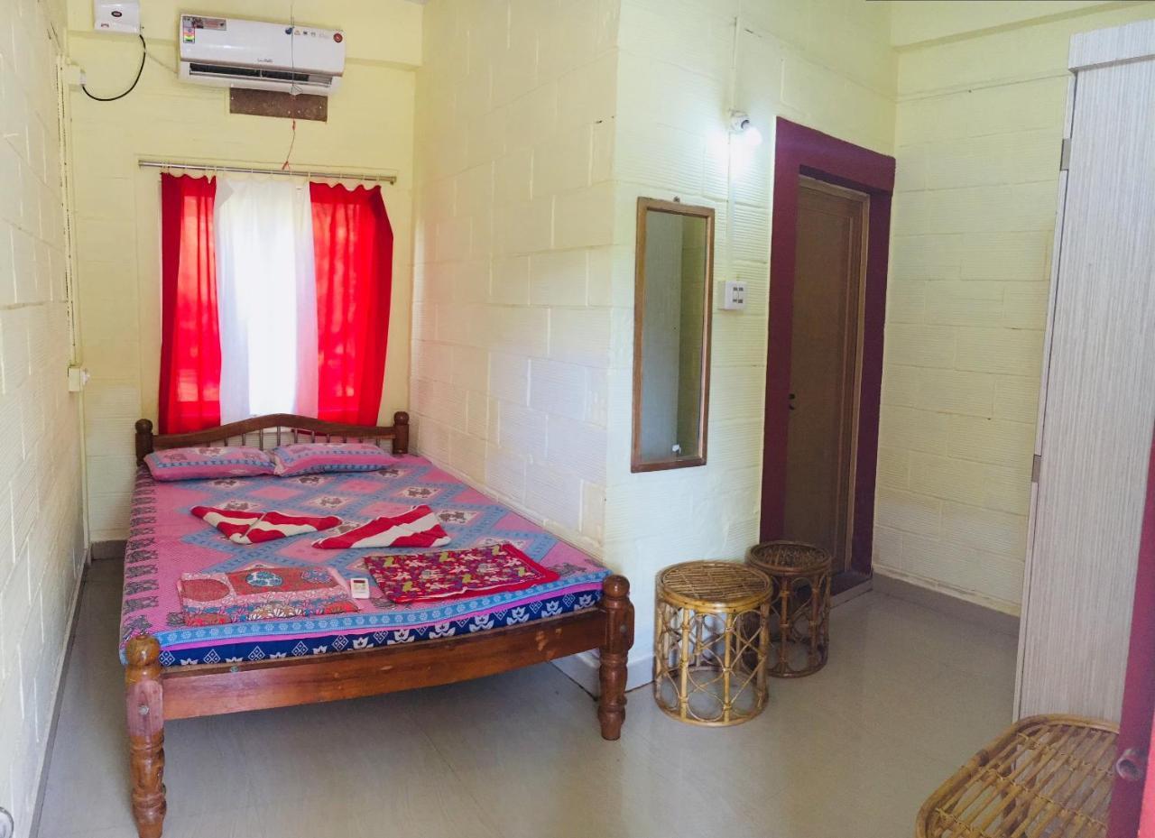 Hari Om Hotel Gokarna  Luaran gambar